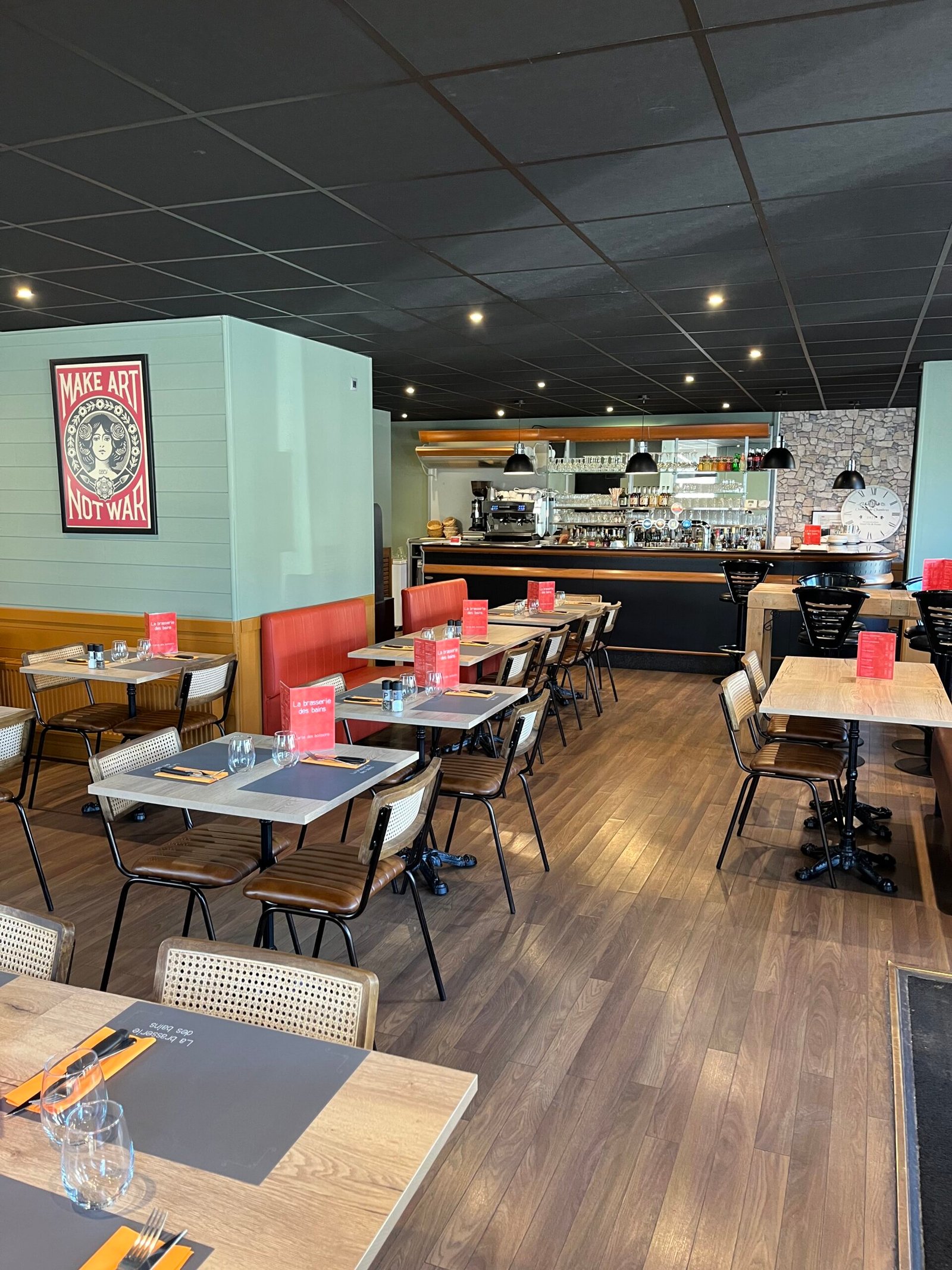 brasserie pinseria nancy salle intérieure